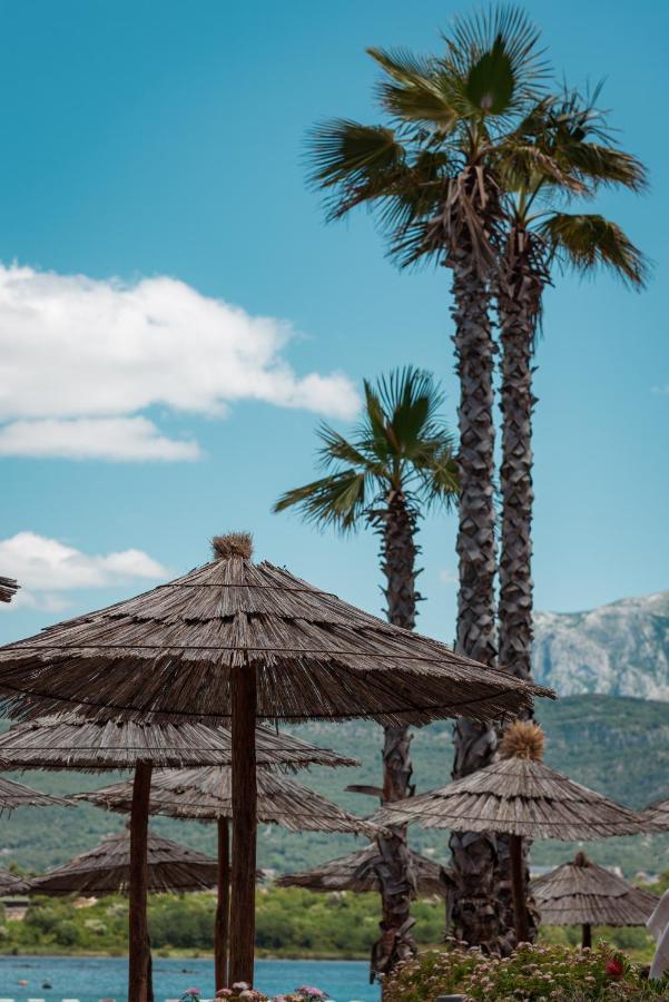 Aquata Apartments Tivat Exterior photo